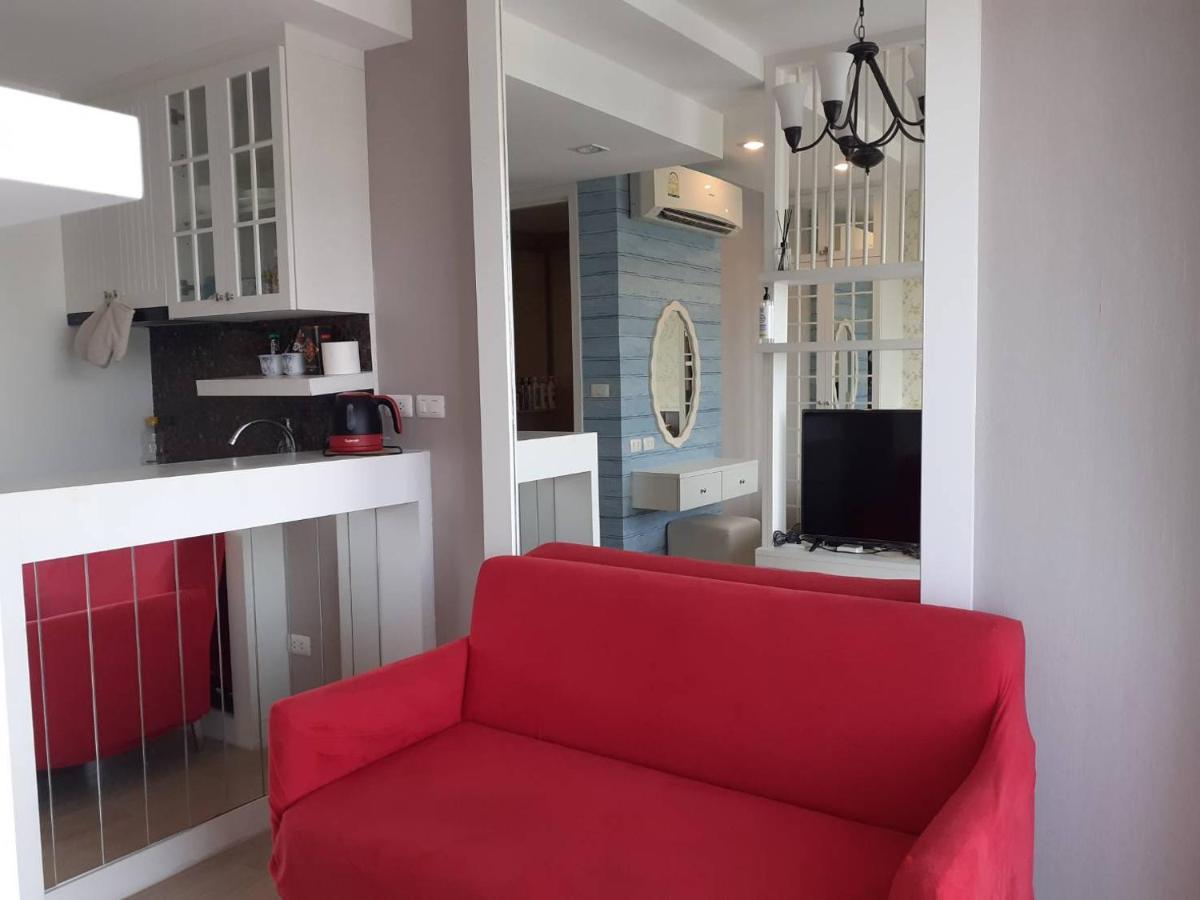 Cozy Near Beach 200M With Toproof Pool At Patio Bangsaen Exterior foto